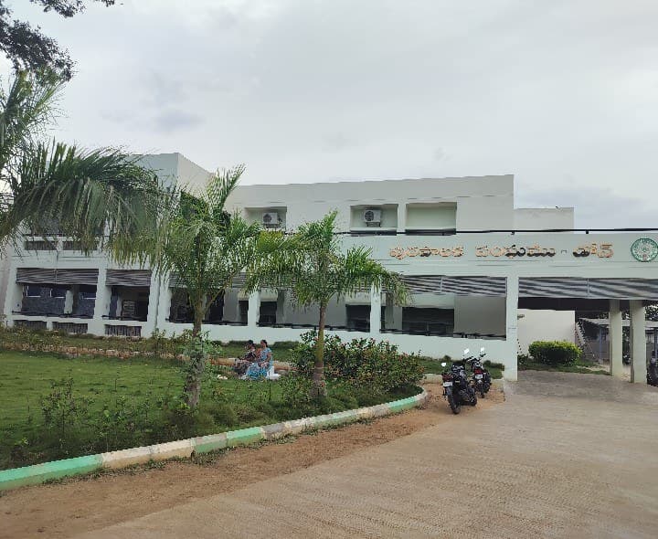 డోన్ పట్టణంలో తాగునీటి సరఫరాకు అంతరాయం