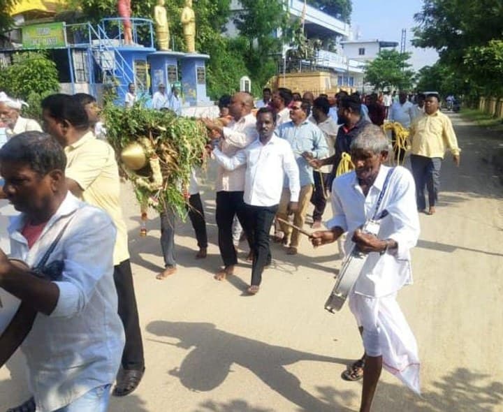 సాంప్రదాయవద్దంగా జండా కార్యక్రమం - Udayam