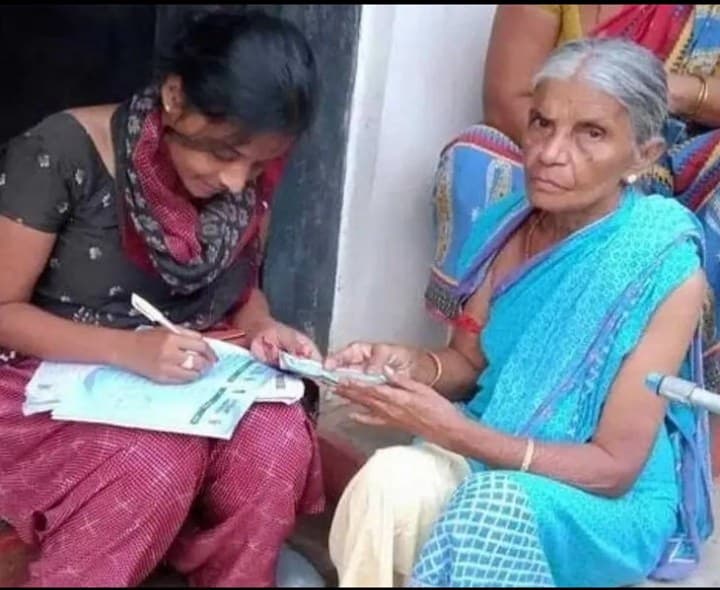 కొత్త పింఛన్లకు 32 వేల దరఖాస్తులు ఆమోదం - Udayam