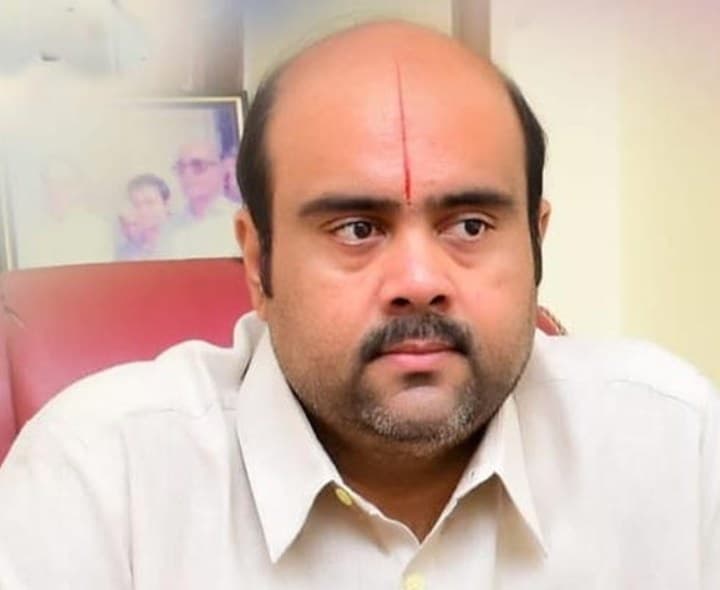 నిరుద్యోగ యువతకు ఉపాధి అవకాశాలు కల్పించడమే లక్ష్యం - Udayam