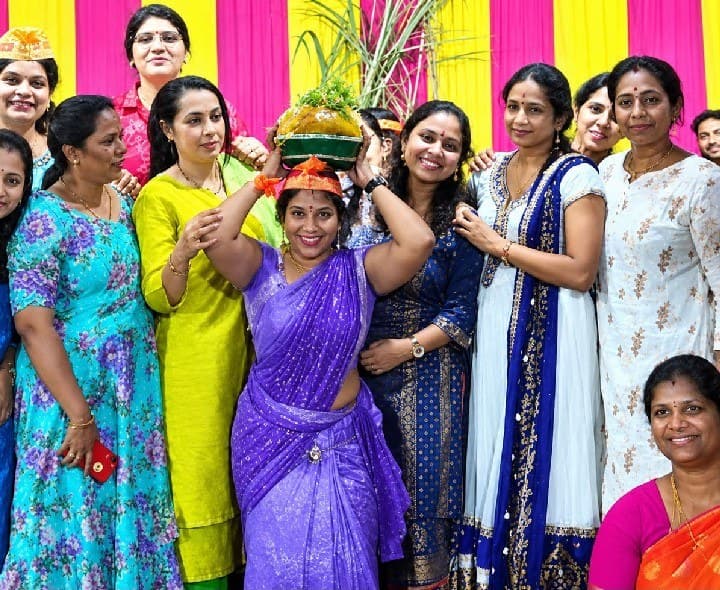 కీర్తి రిచ్మండ్ విల్లాస్ లడ్డూకు రూ.1.01 కోట్లు - Udayam