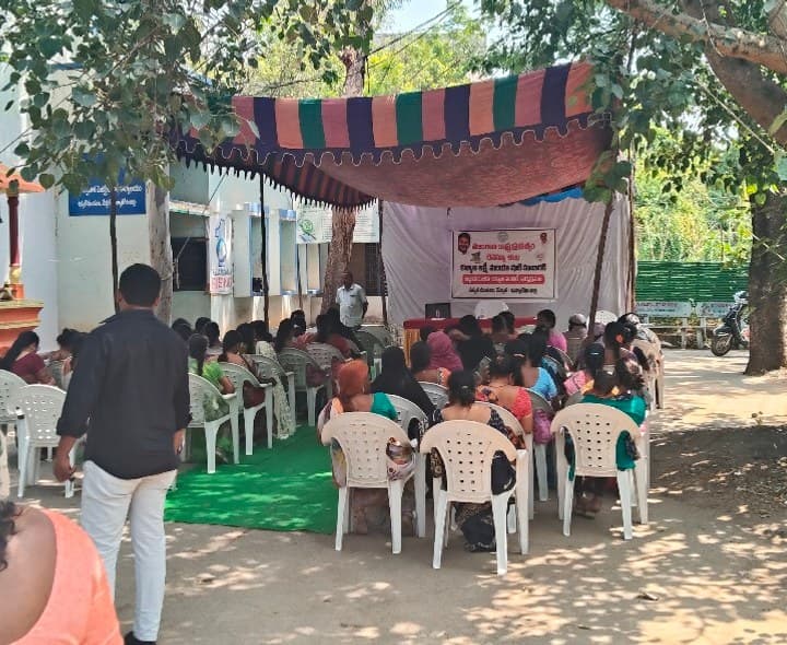 ఉప్పల్లో కల్యాణలక్ష్మి, షాదీముబారక్ చెక్కుల పంపిణీ - Udayam