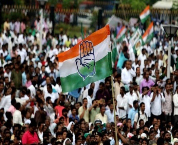 SIRకు వ్యతిరేకంగా కాంగ్రెస్ ర్యాలీ - Udayam