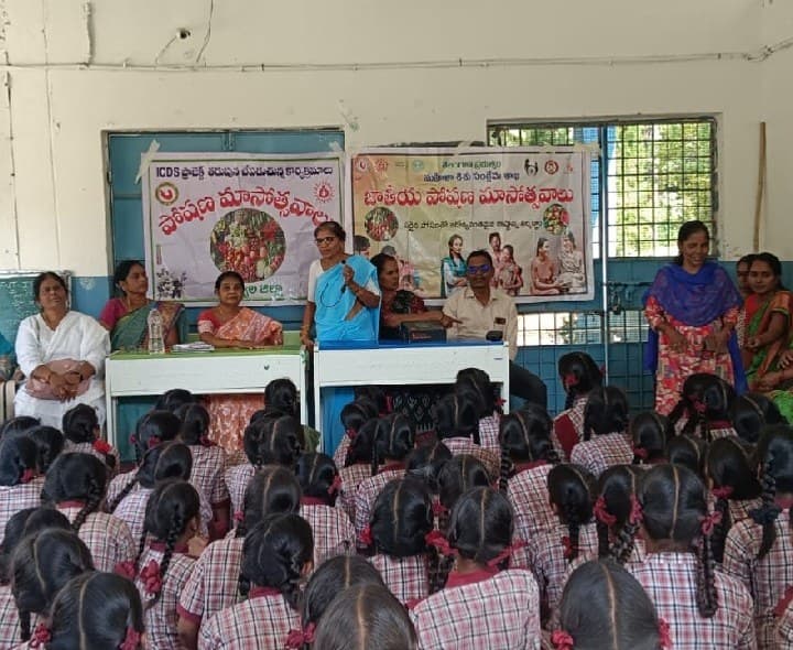 మేడిపల్లిలో కిశోర బాలికల ఆరోగ్యం, పోషణపై అవగాహన - Udayam