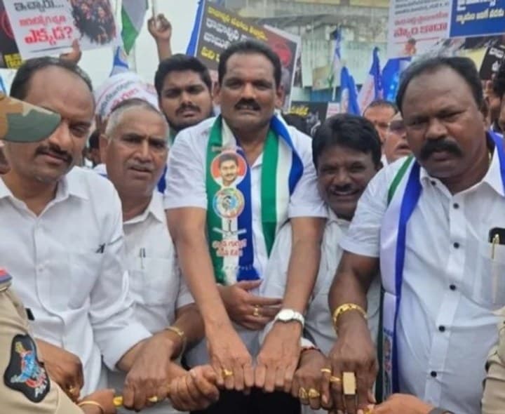 సీబిఐ విచారణ చేయమంటే భయం ఎందుకు