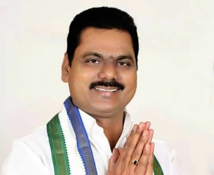 నిరసన ర్యాలీకి తరలిరండి