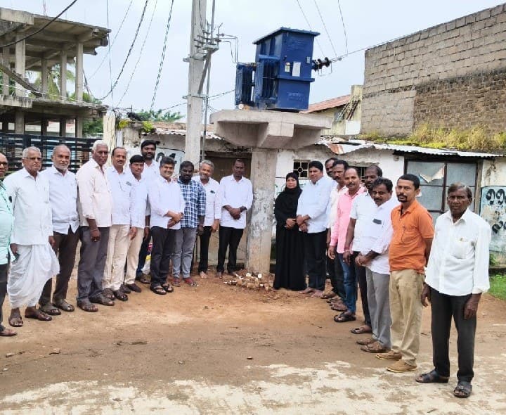 నూతన ట్రాన్స్ఫార్మర్ ప్రారంభం