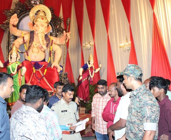 గణేష్ మండపాల్లో భద్రతా పరిశీలన - Udayam
