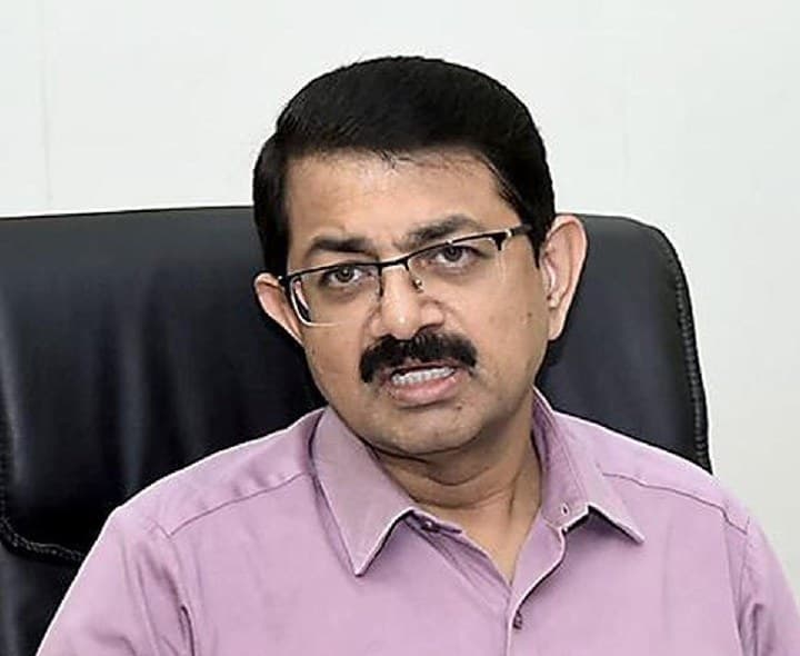 నిబంధనల మేరకే నూతన పింఛన్ల మంజూరు - Udayam