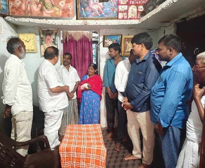 గాయపడిన సునీతను పరామర్శించిన బాపురావు - Udayam