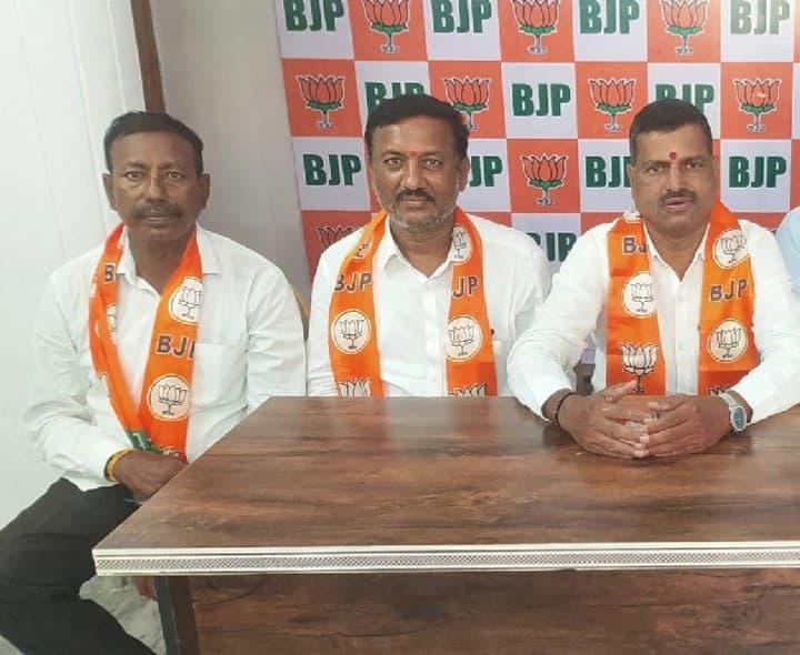 హిందూ దేవాలయాలపై దాడులను ఖండించాలి - Udayam