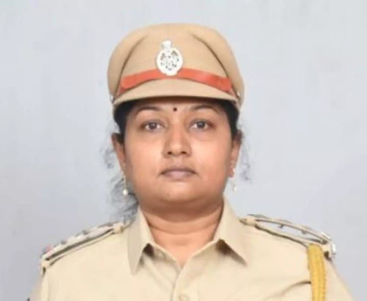 భీమవరం వైన్ షాప్ లాటరీ: అక్టోబర్ 6 వరకు దరఖాస్తులకు ఛాన్స్ - Udayam