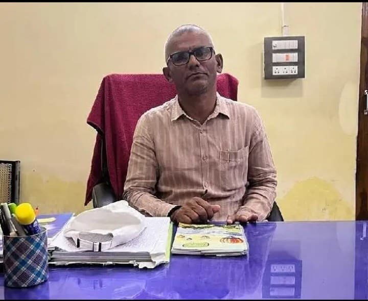 నరసన్నపేటలో రేపు స్కూళ్లకు సెలవు - Udayam
