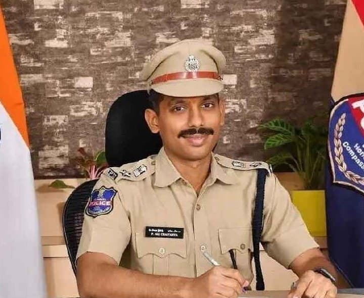 దుర్గామాత మండళ్లకు పోలీసులసూచనలు - Udayam