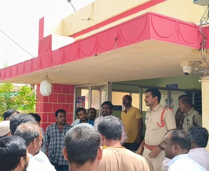 ధర్పల్లిలో వినాయక నిమజ్జనంపై పోలీసుల సమావేశం - Udayam