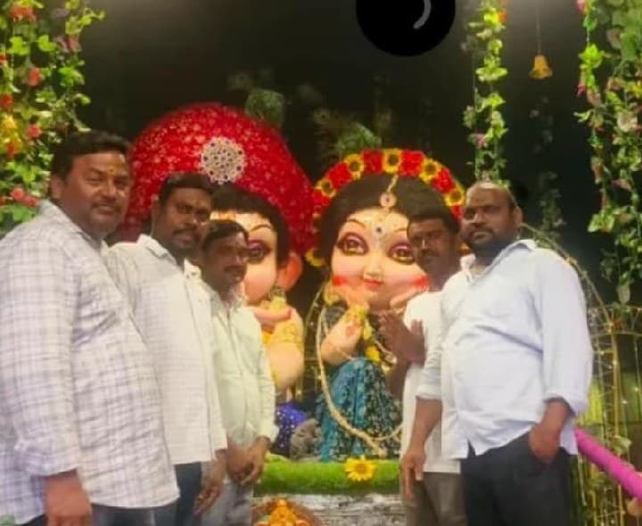 పవర్ యూత్ గణేష్ మండపం వద్ద హోమము - Udayam