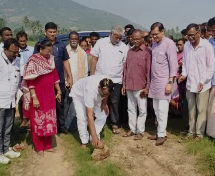 మౌలిక వసతుల కల్పనే లక్ష్యం - Udayam