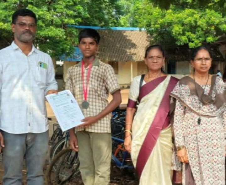 రాష్ట్రస్థాయి పోటీలలో సత్తా చాటిన శ్రీకాకుళం విద్యార్థి - Udayam