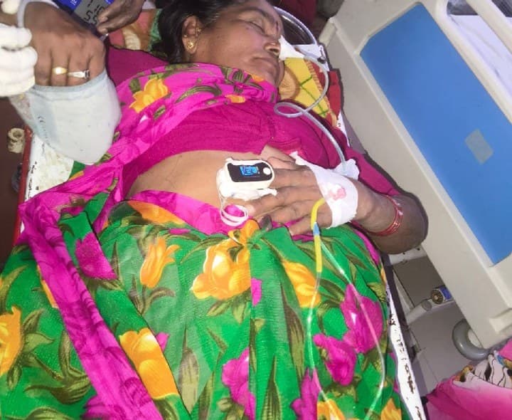 పట్టాభూమి వివాదంపై మహిళ ఆత్మహత్యాయత్నం - Udayam