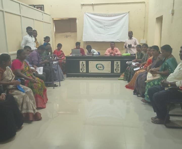 అమరచింతలో చిరు వ్యాపారస్తులకు క్రెడిట్ కార్డుల కోసం ఆన్లైన్ దరఖాస్తులు - Udayam