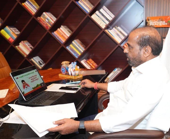 ధర్మవరం అభివృద్ధికి రూ.242.28 కోట్ల నిధులు - Udayam