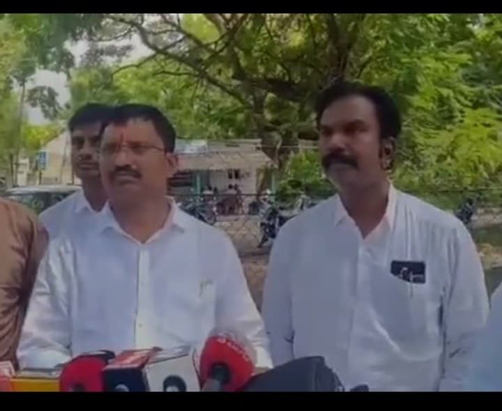అప్పటి వరకు ఓటర్ల సవరణ పరిగణలోకి తీసుకోవాలి: శ్రీనివాస్ యాదవ్ - Udayam