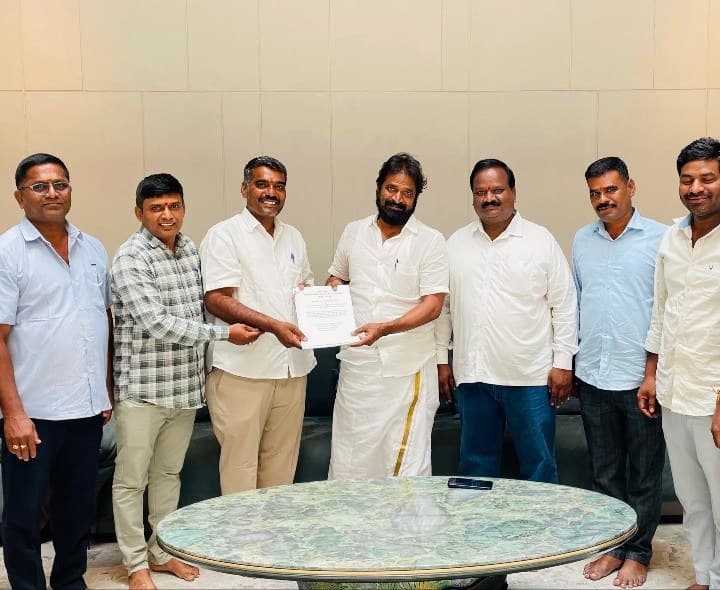 ఇది కార్మికుల ఉద్యమ ఫలితం: మాజీ మంత్రి - Udayam