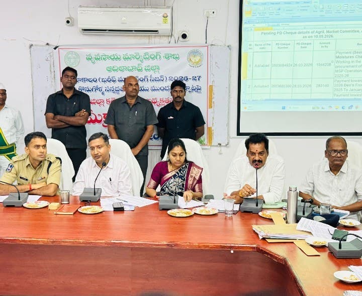 అక్టోబర్ 12 నుంచే పత్తి కొనుగోళ్లు ప్రారంభించాలి - Udayam