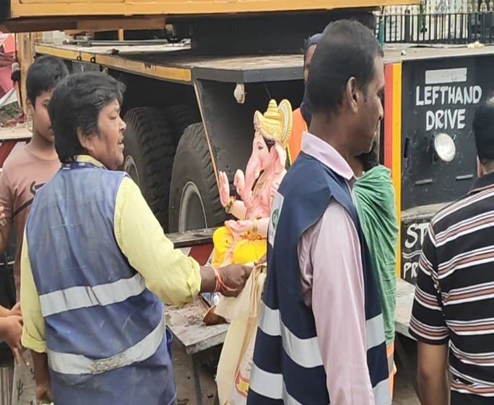 ఉప్పల్ నల్లచెరువు వద్ద గణపతి నిమజ్జనాలు - Udayam