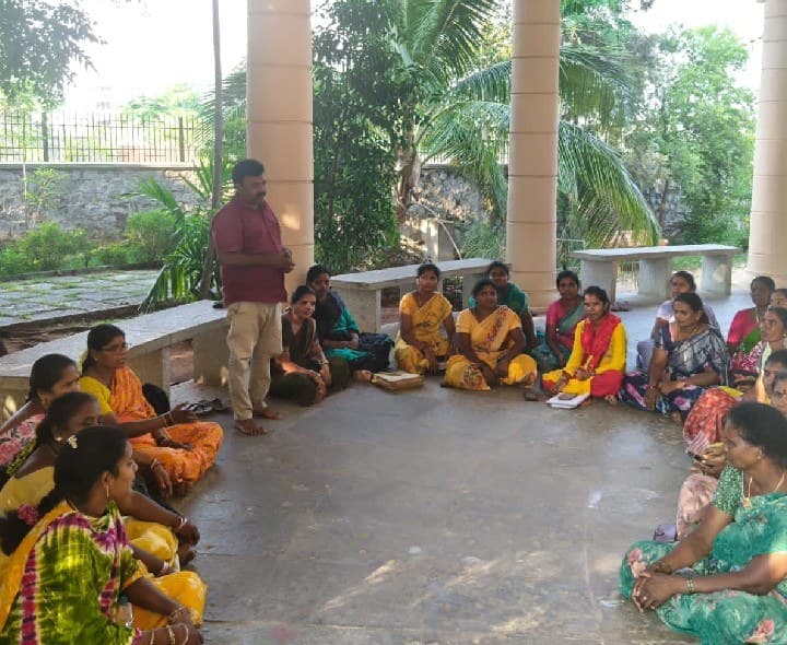 స్కీం వర్కర్లను వర్కర్లుగా గుర్తించాలి - Udayam