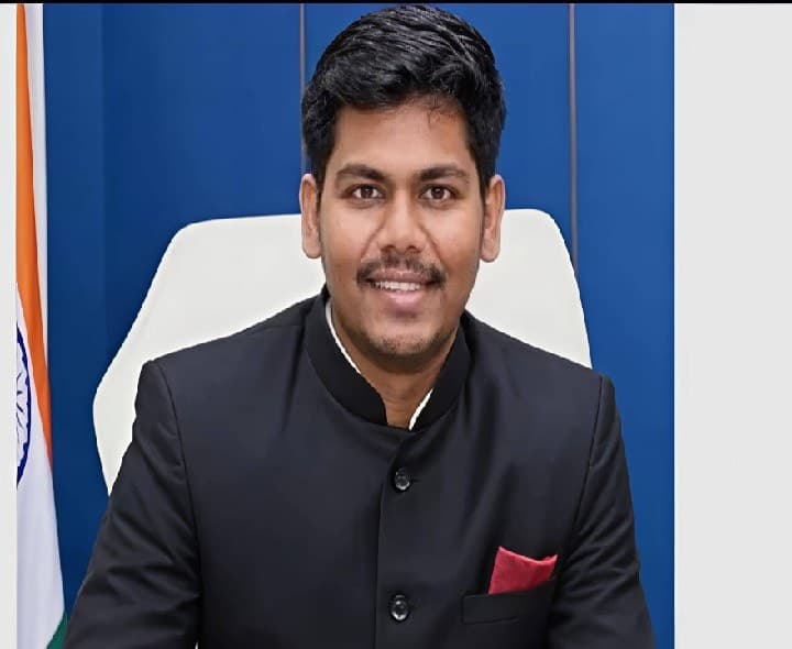 గిరిజన గురుకులాల్లో పార్ట్ టైమ్ ఫ్యాకల్టీ పోస్టుల - Udayam