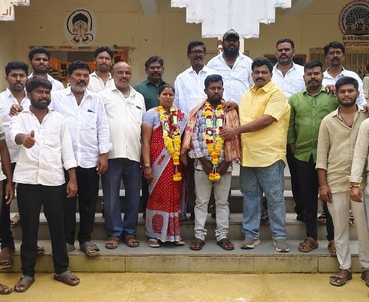 విద్యా కమిటీ చైర్మన్లుగా టీడీపీ మద్దతుదారులు ఏకగ్రీవం - Udayam