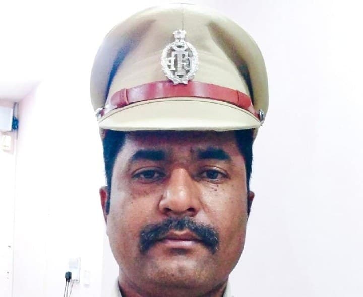 ఆయుధం క్లీన్ చేస్తుండగా మిస్ఫైర్.. ఆర్ఐ మృతి - Udayam