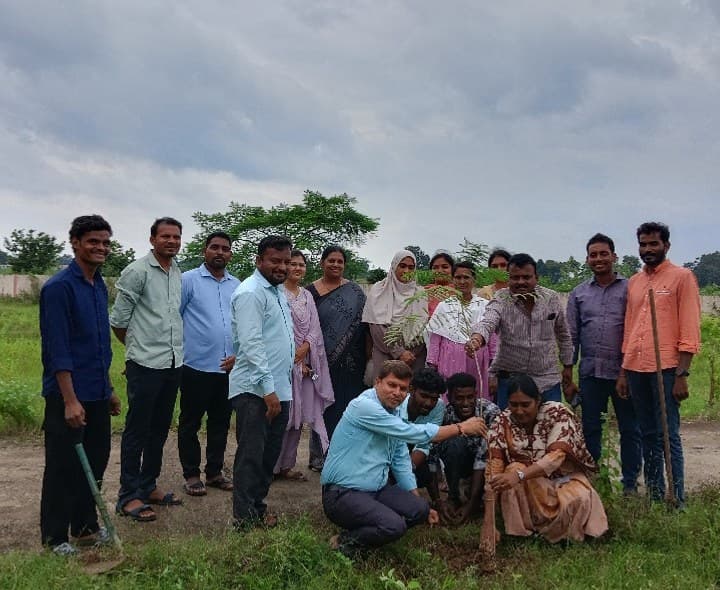 ఎన్ఎస్ఎస్ వ్యవస్థాపక దినోత్సవం - Udayam