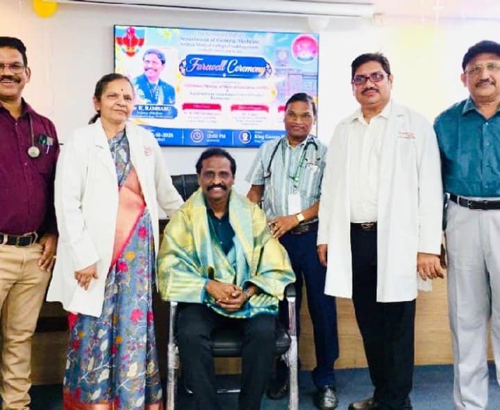 మరిన్ని ఉన్నత శిఖరాలను అధిరోహించాలి డాక్టర్ కె. రాంబాబుకు ఘన సత్కారం - Udayam