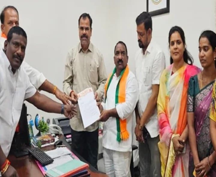తెలంగాణ విమోచన దినోత్సవం అధికారికంగా నిర్వహించాలి - Udayam