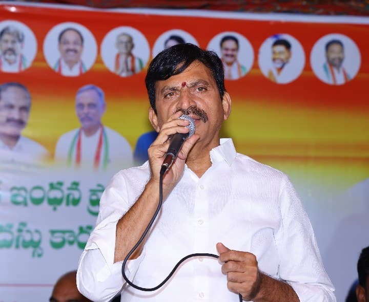 పాత ఇళ్ల నిర్మాణాలకు రూ.3 లక్షల సాయం అందిస్తాం: పొంగులేటి - Udayam