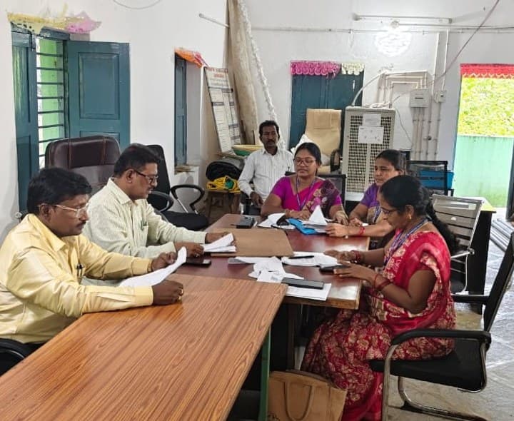 సర్ హియరింగ్ ప్రక్రియ పరిశీలన - Udayam
