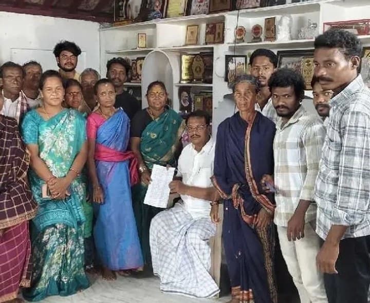 ప్రజల వినతులు స్వీకరించిన ఎమ్మెల్యే బగ్గు - Udayam