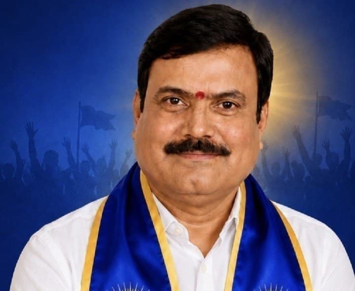 గ్రేటర్ విశాఖ మేయర్ పదవిని ఓసి జనరల్ చేయాలి - Udayam