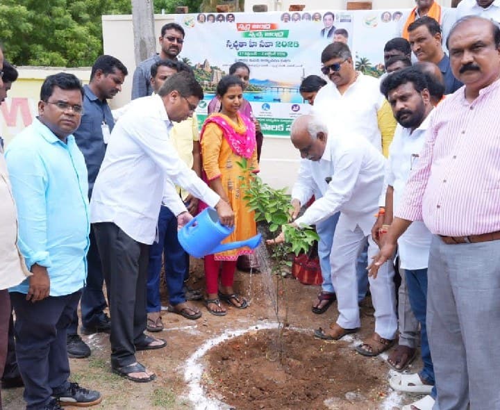 చిత్తూరులో స్వచ్ఛభారత్ – స్వచ్ఛాంధ్ర కార్యక్రమం - Udayam