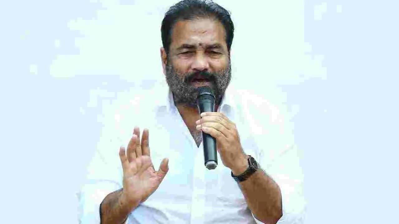 యువత ఓటు హక్కు వినియోగించాలి.. ప్రజాప్రతినిధులను ప్రశ్నించాలి: కోటంరెడ్డి