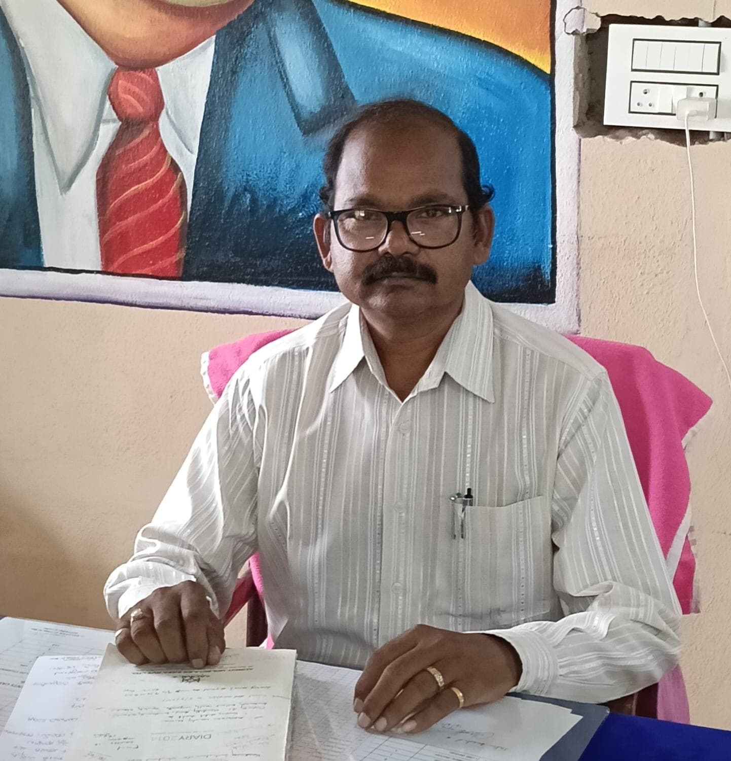 అనపర్తి కొత్తూరు అంబేద్కర్ గురుకుల కళాశాలలో సీట్ల భర్తీ కి ఆహ్వానం - Udayam Digital