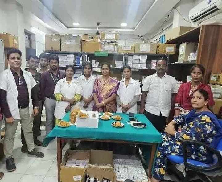 ఖమ్మం జీజీహెచ్ లో ప్రపంచ ఫార్మసీ దినోత్సవం - Udayam