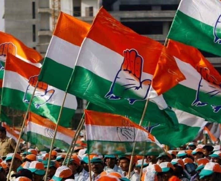 ఇందిరాగాంధీ విగ్రహం నుంచి ఈసీ ఆఫీస్ వరకు కాంగ్రెస్ ర్యాలీ - Udayam