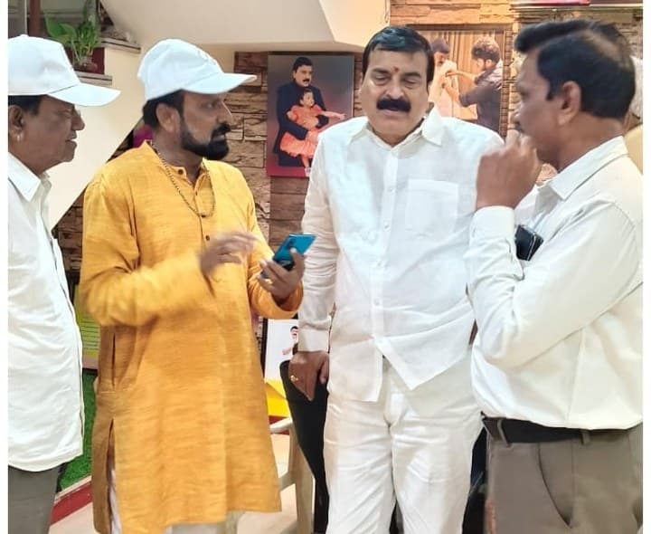ప్రపంచ పర్యాటక దినోత్సవం వేడుకలకు ఎంపీకి ఆహ్వానం - Udayam