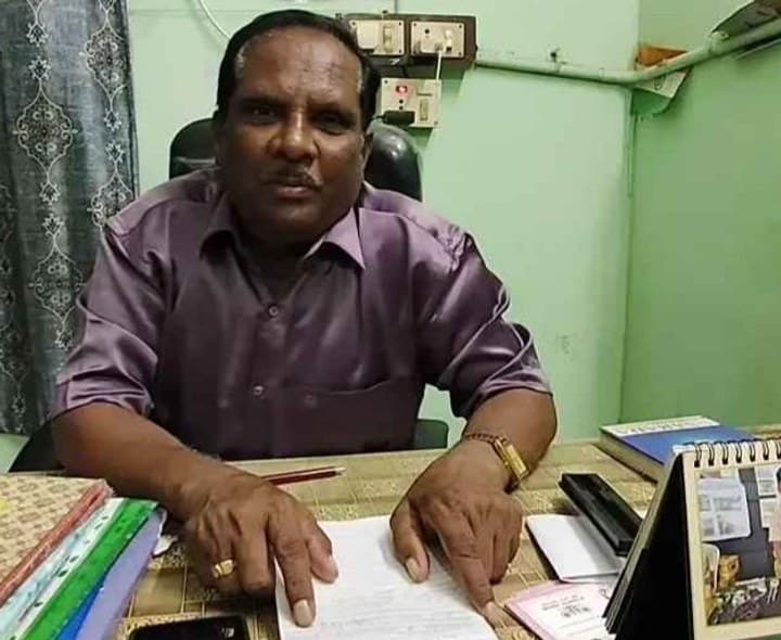 రేపటి నుండి విద్యార్దులకు ప్రత్యేక ఆధార్ క్యాంపులు - Udayam