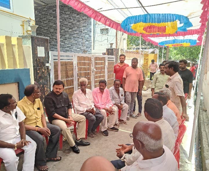 గూడూరులో విశ్రాంత ఉపాధ్యాయుడు మృతి - Udayam