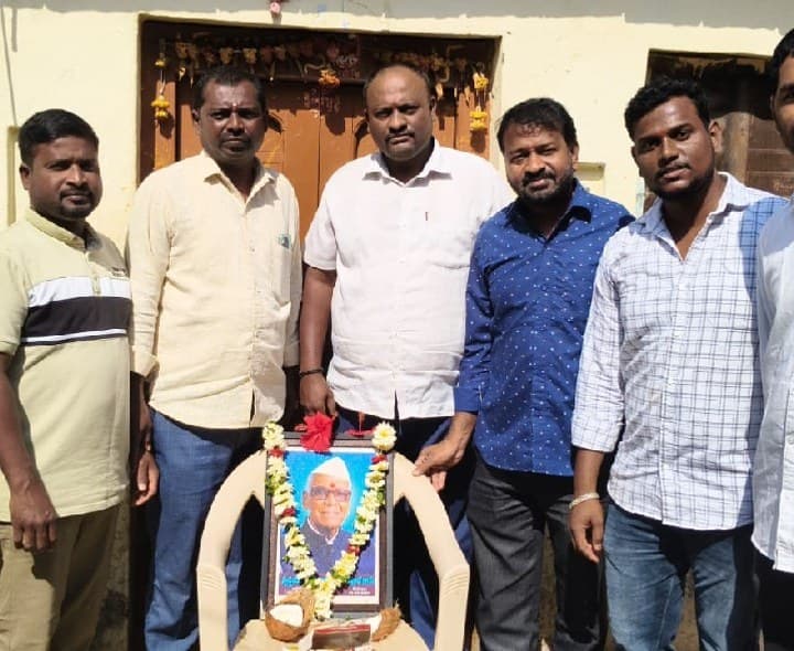 సిరికొండలో ఘనంగా బాపూజీ జయంతి - Udayam