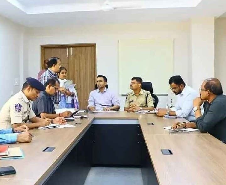 పునరావాస ప్రక్రియ వేగవంతం చేయాలి - Udayam